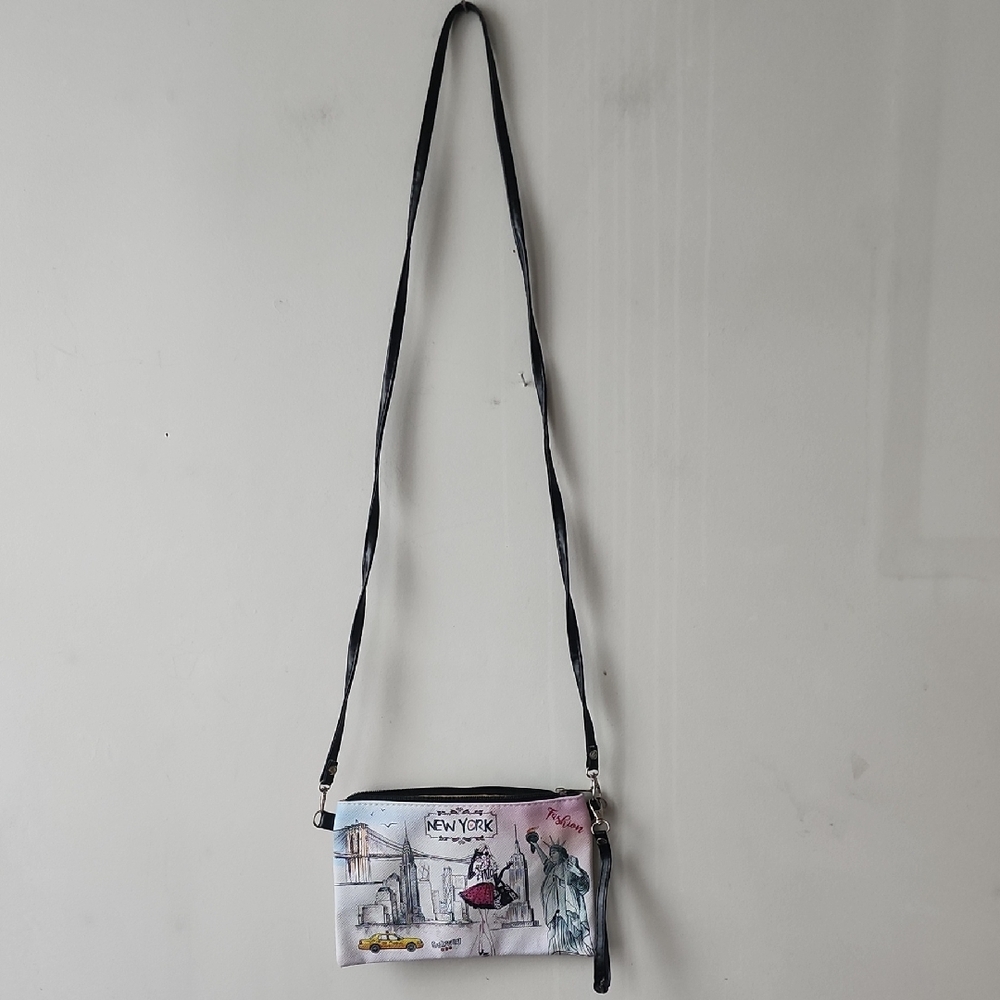 Chic Urban Crossbody Bag with New York Design